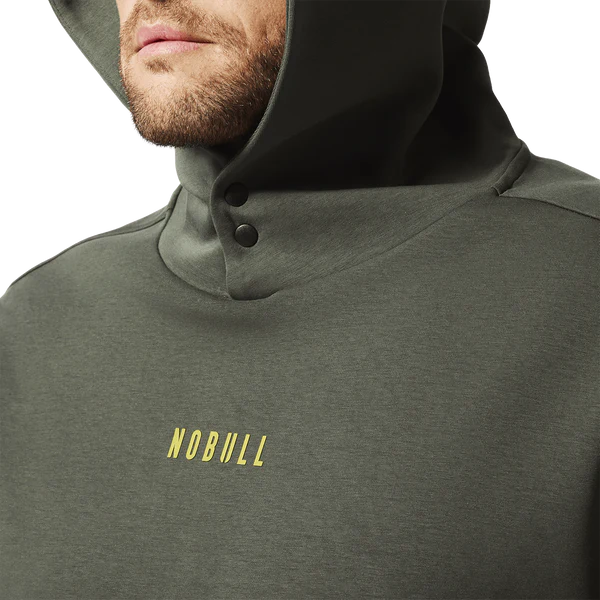 Herren Hoodie x Sweatpants mit dunklen Army-Elementen