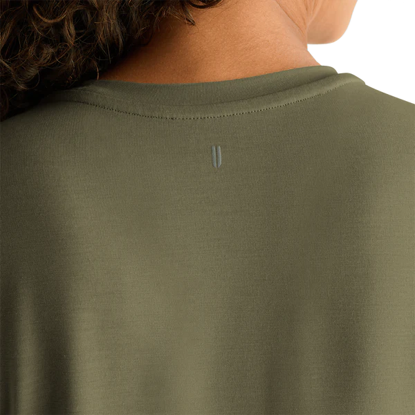 Damen-NOBULL-T-Shirt